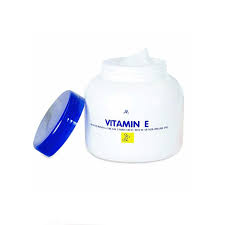 Aron Vitamin E Moisturising Cream Enriched With Sunflower Oil 200g